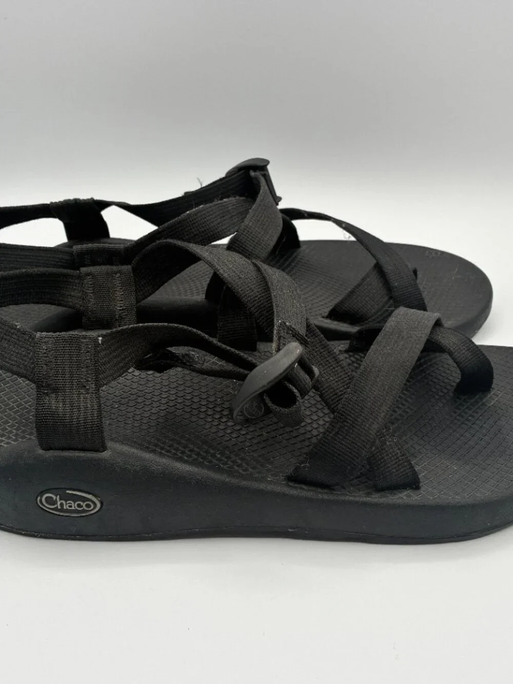 Chaco Sandals Black Yampa Classic Vibram Water Hiking Outdoor Sporty